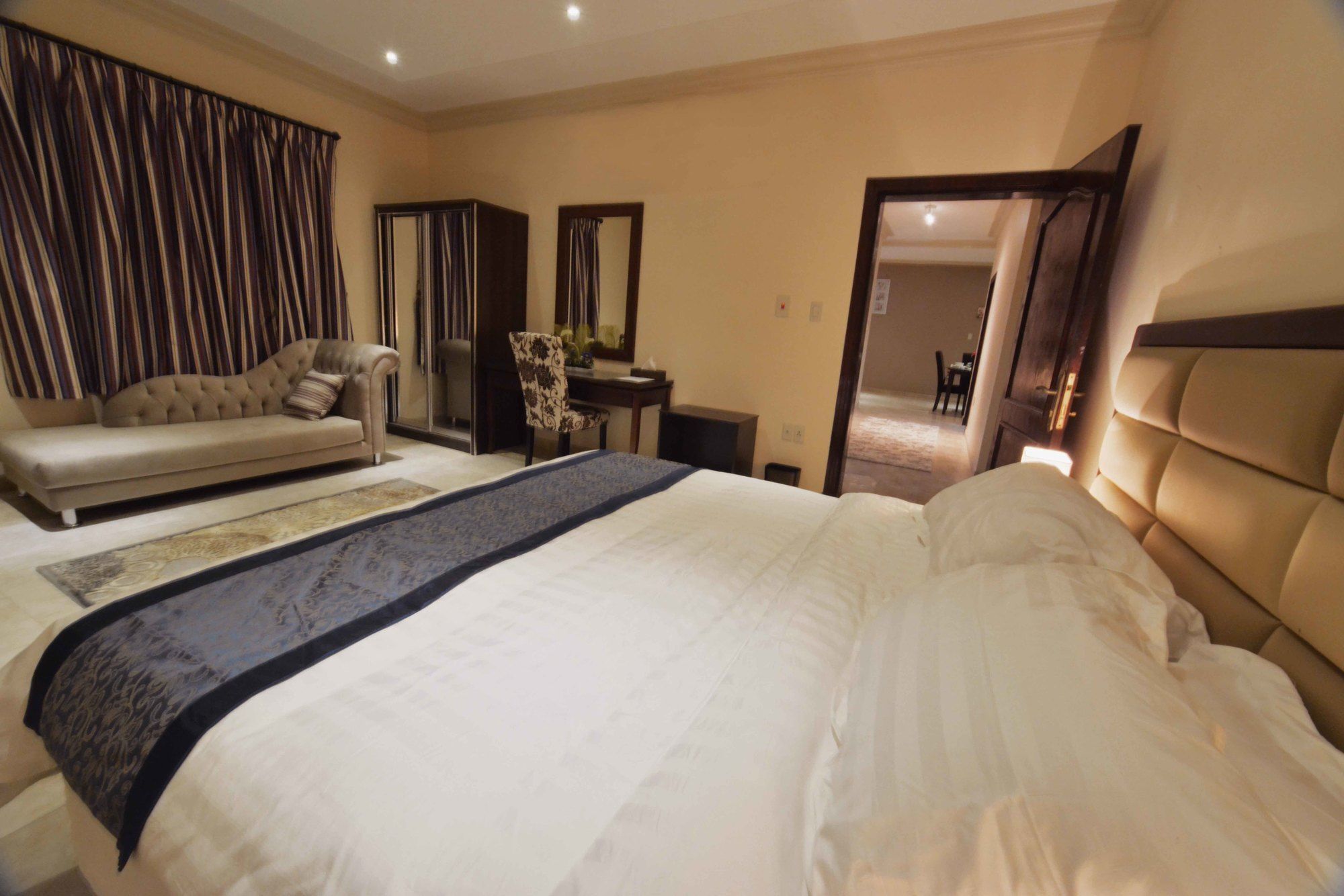 City Suites 3*
